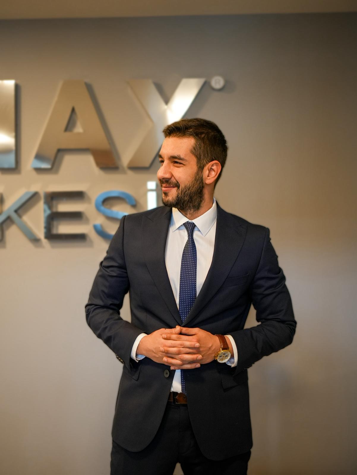 Akın Gözkaya Yaşamkent Ankara Emlak Danışmanı